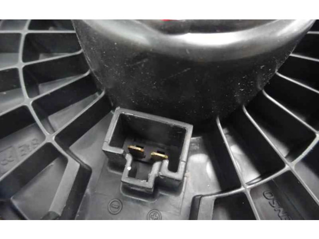 Вентилятор печки    AV272700-0301   Suzuki SX4