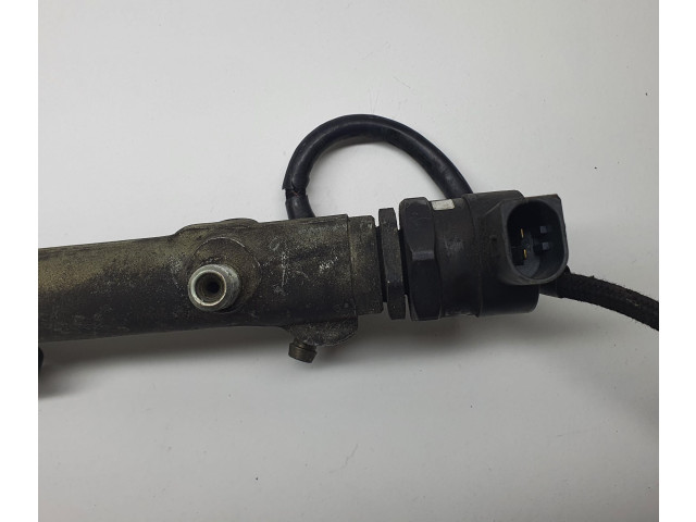 Vstřikovací lišta a6110700395, 0445214038   Mercedes-Benz C W204     