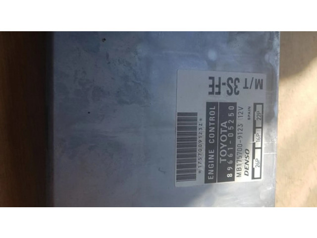 Řídící jednotka 8966105250, 1757009123   Toyota Avensis T220 2001