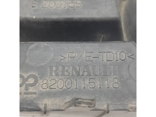 Přední maska  Renault Megane II 2004 8200115118, 8200159  