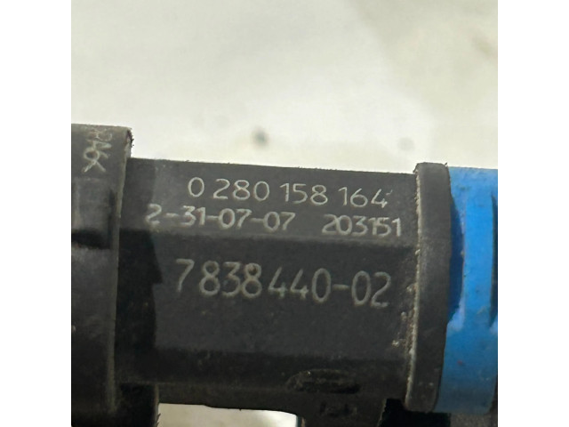 Vstřikovač 7838440, 0280158164   BMW M3  pro benzínový motor 3.0  