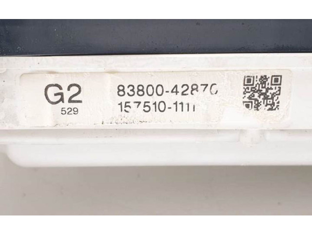 Přístrojová deska  Toyota RAV 4 (XA20) 2000 8380042870  