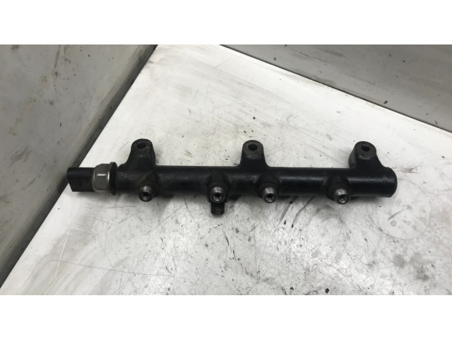 Vstřikovací lišta R9144Z060A   Hyundai Terracan  pro naftový motor 2.9  
