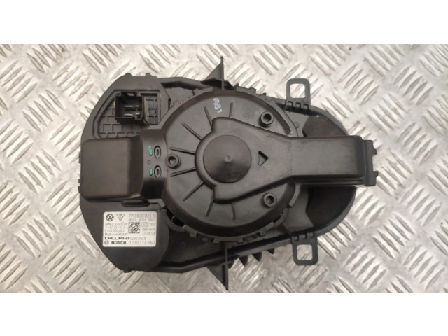 Вентилятор печки    7P0820021C   Volkswagen Touareg II