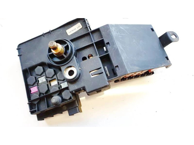   Pojistková skříňka A2115460841, 0-1394837-1   Mercedes-Benz E W211 2003