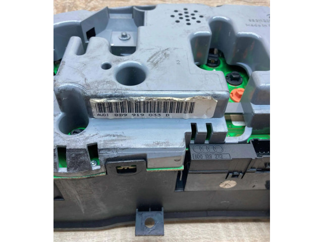 Панель приборов 8D9919033D   Audi A4 S4 B5 8D       