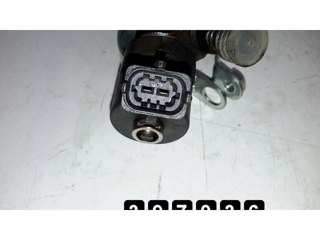 Vstřikovač 0445110030   Alfa Romeo 75     