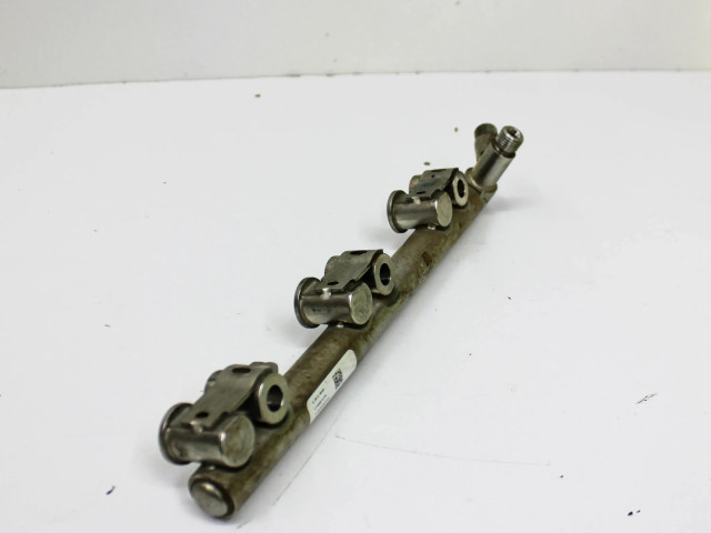 Vstřikovací lišta JT4E9F797AE   Ford F150  pro benzínový motor 2.7  
