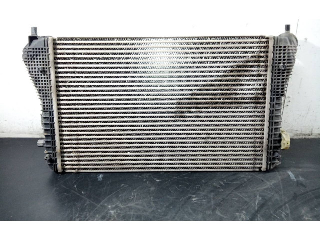 Интеркулер  3C0145805AD, P2-B10-4   Volkswagen Tiguan 