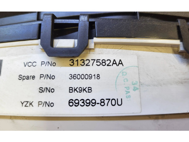Přístrojová deska  Volvo XC70 2011 36000918, 31327582AA  