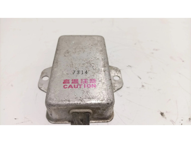 Блок управления MD077027, K8T75273   Mitsubishi Colt