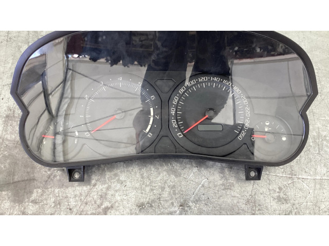 Přístrojová deska  Cadillac CTS 2004 0000034926, 2575185D  