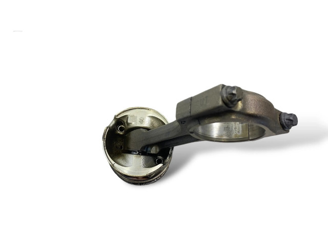 Píst 0840BB, N47D20A   BMW 3 E92 E93  pro naftový motor 2.0 N47 D20 A D