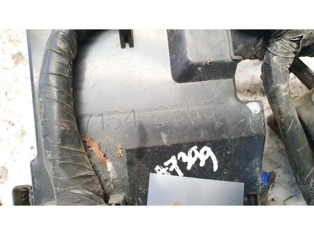   Pojistková skříňka 71542385   Mazda Xedos 9 2000