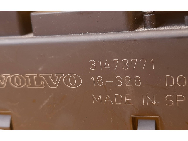   Pojistková skříňka 31473771, 31473771   Volvo V60 2018