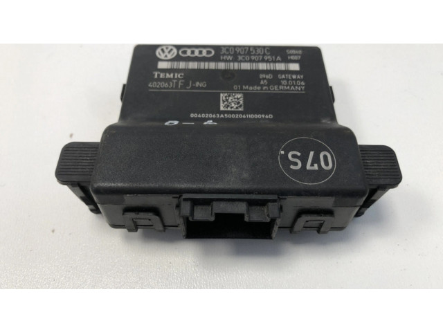 Блок управления 3C0907530C   Volkswagen Touran I