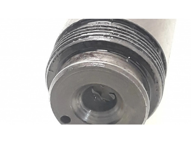 Vstřikovač 90501560, 0432193687   Opel Vectra B  pro naftový motor 2.0  