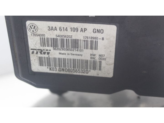 Jednotka ABS    Volkswagen PASSAT B7 2014
