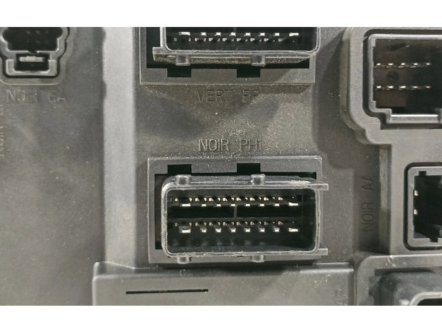 Pojistková skříňka Řídící jednotka BSM 9655708480   Peugeot 407 2005