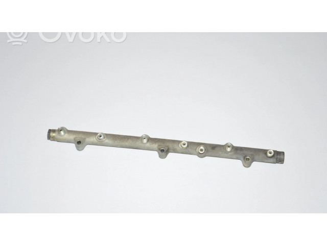 Vstřikovací lišta 0445216002   BMW 5 E39  pro naftový motor 2.9 M57 D30 (306D1) 
