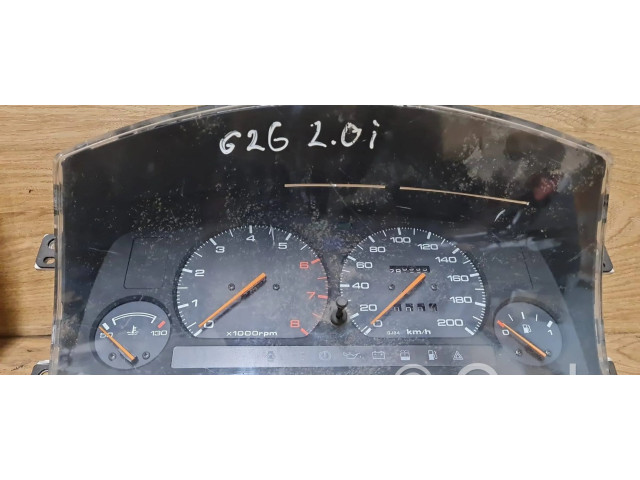 Přístrojová deska  Mazda 626 1991 GJ84  