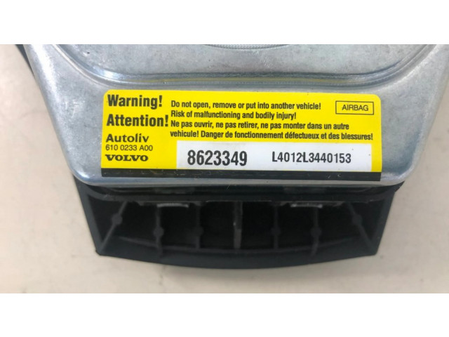 Подушка безопасности водителя 8623349, L4012L3440153   Volvo C30