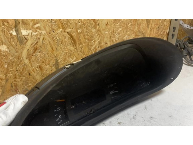 Přístrojová deska  Mercedes-Benz C W203 2002 A2035401347, 110080183  