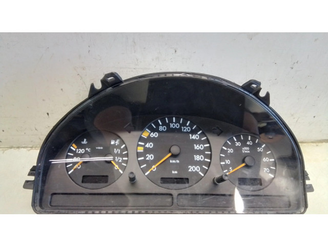 Přístrojová deska  Mercedes-Benz ML W163 1999 3319210001, A1635400047  