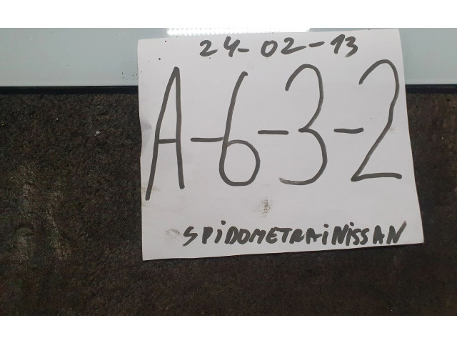 Přístrojová deska  Nissan Almera Tino 2001 BU010, 0212057  