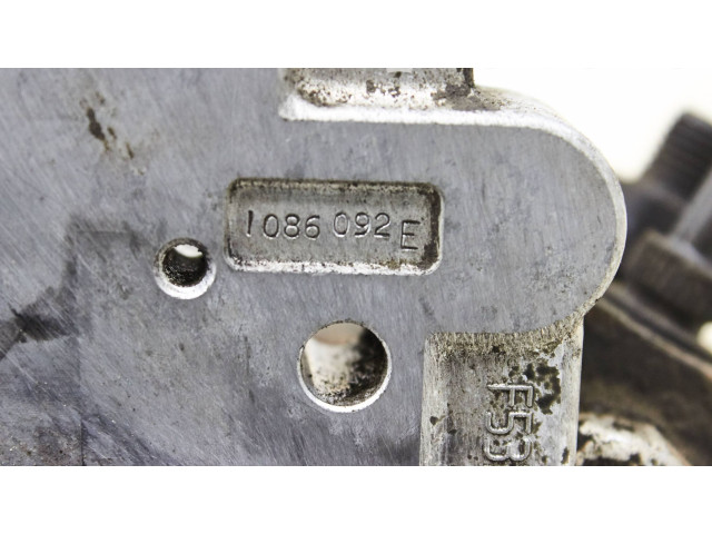 Vstřikovací čerpadlo 8689590, 0445010043   Volvo S60     