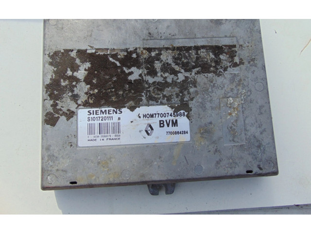 Řídící jednotka 7700745988   Renault Safrane 1997