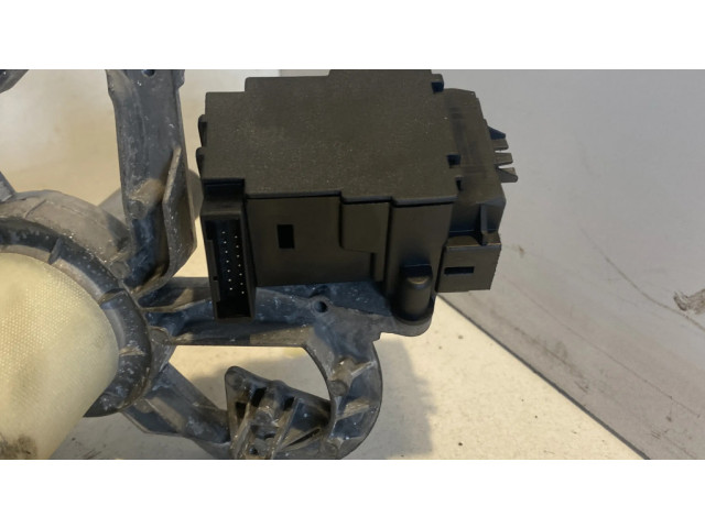  рейка  Колонка рулевая 6780869   BMW 5 E60 E61 2004-2010 года