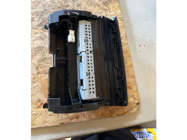 Дисплей    A2046801231   Mercedes-Benz C W203