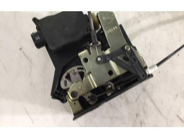 Замок багажника A6397600340, A6397600340    Mercedes-Benz Vito Viano W639 2003 - 2014 года
