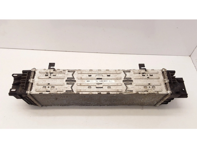 Интеркулер  7618768   BMW 5 F10 F11 2.0