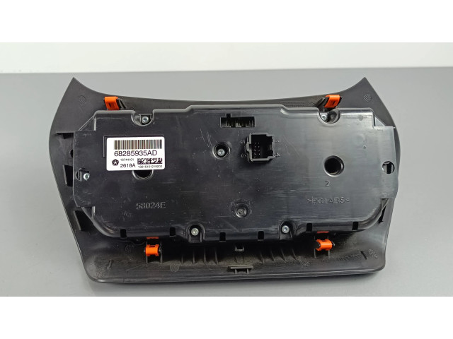 Блок управления климат-контролем 68285935AD   Jeep Cherokee