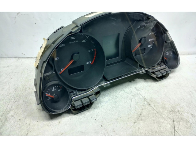 Přístrojová deska  Seat Exeo (3R) 2011 3R0920830H  