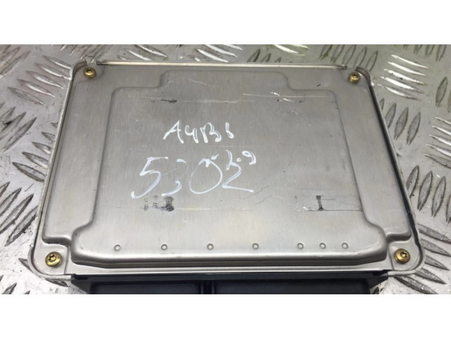 Řídící jednotka 038906019GG, 5302   Audi A4 S4 B6 8E 8H 2002