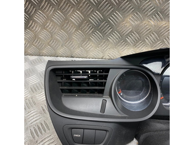 Панель приборов 9665364680, 9682386677   Citroen C5       