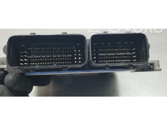 Řídící jednotka 9818466580, 0281033290   Peugeot 3008 II 2016