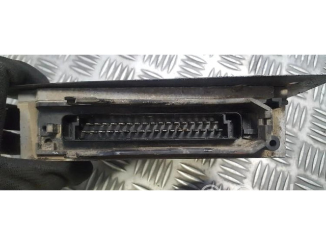 Řídící jednotka 9624519580, 0281001262   Peugeot 406 1996