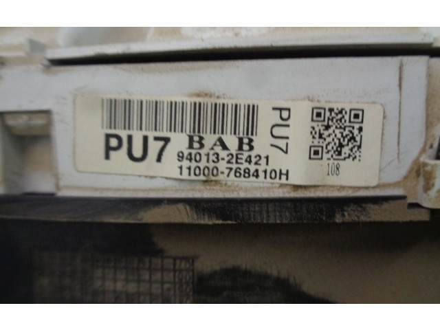 Přístrojová deska  Hyundai Tucson JM 2006 940132E421  