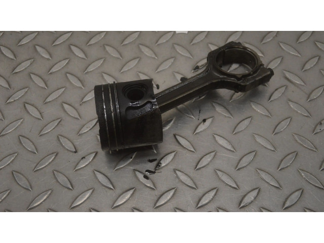  Поршень 199 B4.000 2239  Fiat Punto (199)  