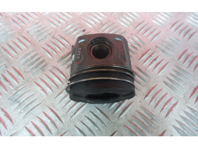 Поршень  06935, 10R1  Fiat 500  