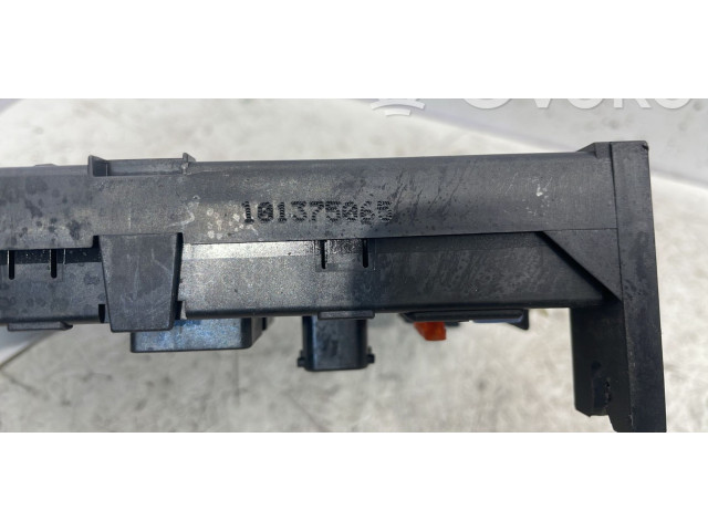 Pojistková skříňka Řídící jednotka BSM 966689548002   Peugeot 407 2011