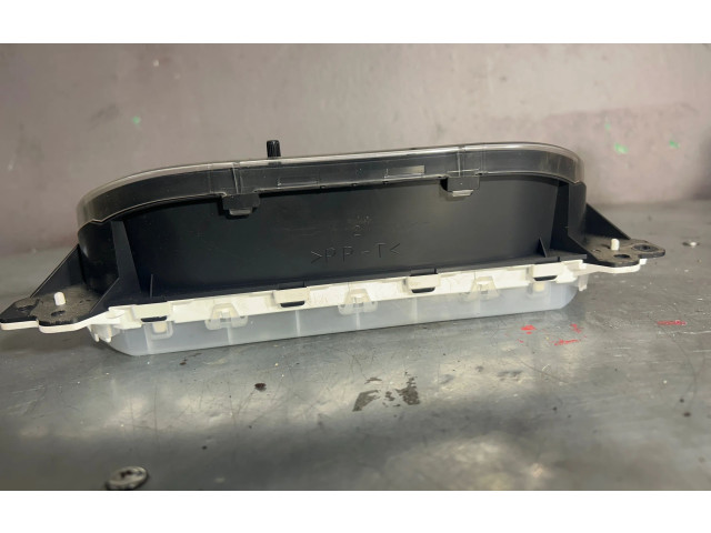 Панель приборов C23555430   Mazda 5       