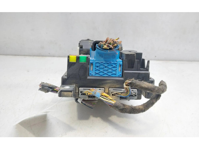 Блок предохранителей DK6214F041AD   Land Rover Range Rover Sport L320    