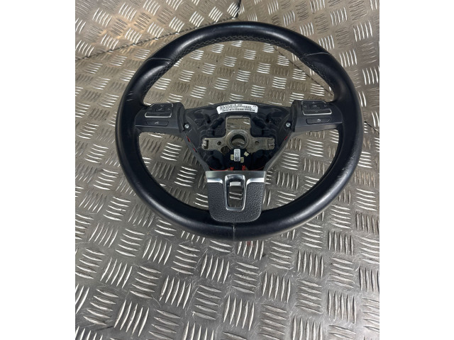 Руль Volkswagen Tiguan  2007 - 2016 года 5C0419091B, 5K0959542      