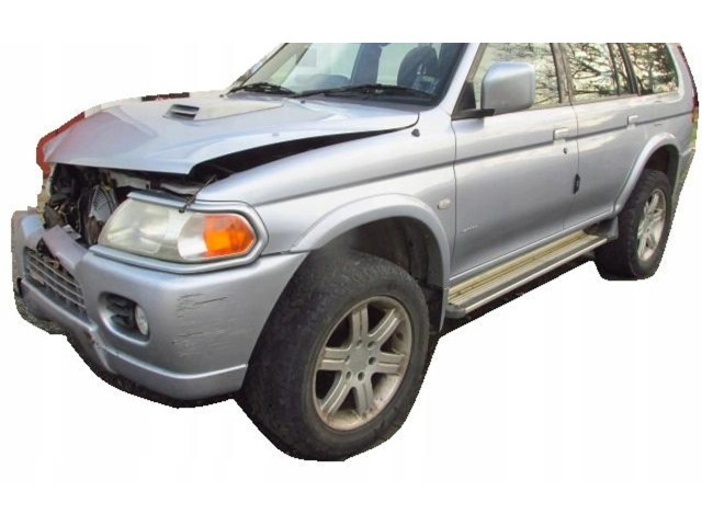 Přístrojová deska  Mitsubishi Pajero Sport I 2002   