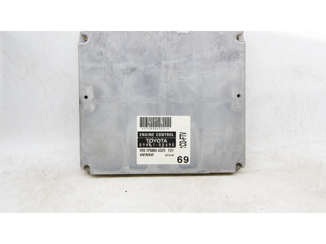 Řídící jednotka 8966105690   Toyota Avensis T220 2001